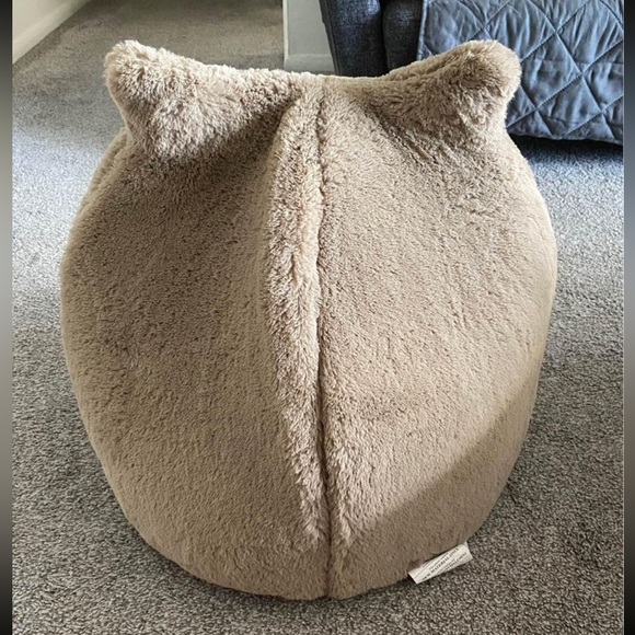 Cat Bed - Picture 2 of 4